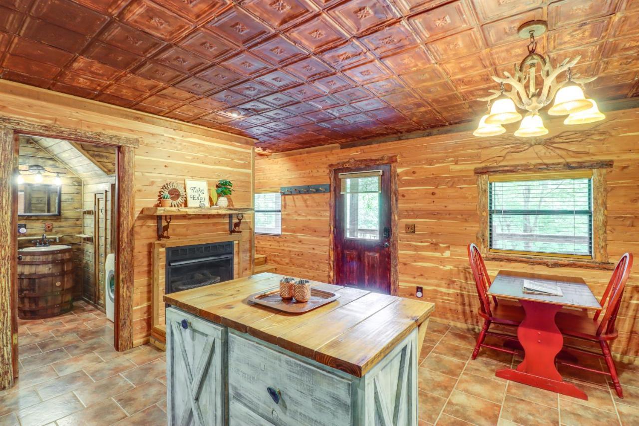 Rural Arkansas Vacation Rental With Wraparound Porch Heber Springs エクステリア 写真